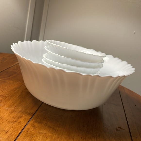 MILK GLASS SERVING SET of 6 - Picture 6 of 6